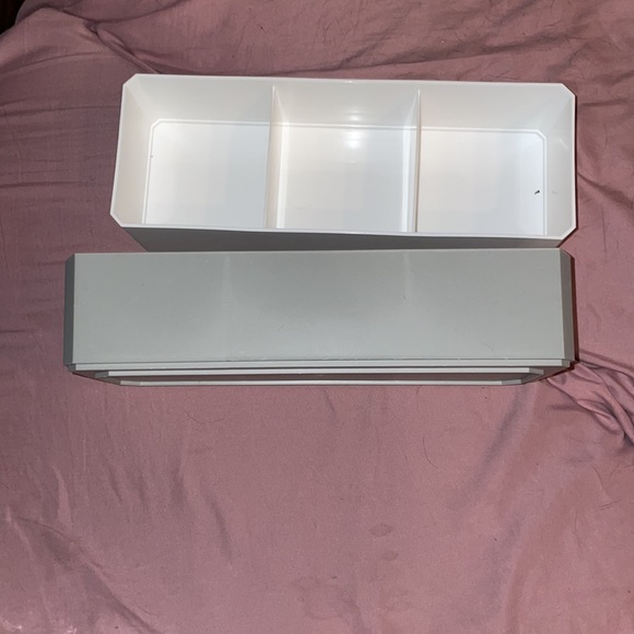 Makeup Storage Containers - Picture 3 of 4